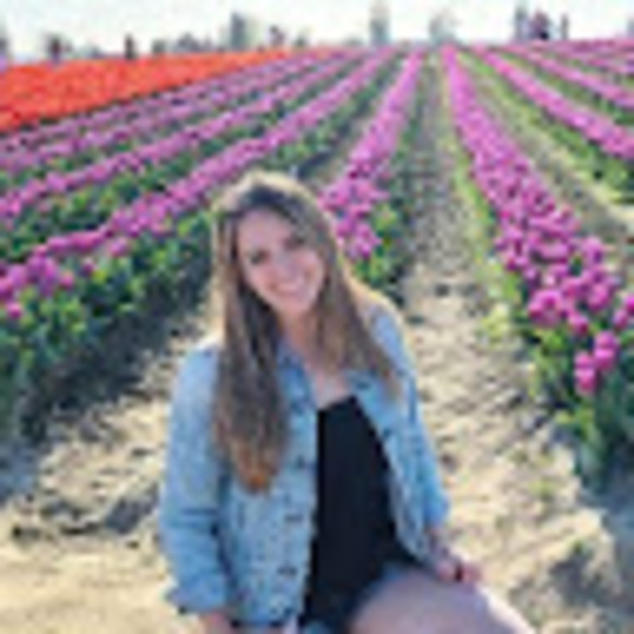 Meet your Posher, Joselyne - Picture 1 of 1